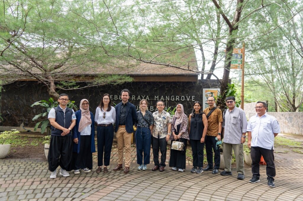 GCIEP and FCDO visit mangroves around Surabaya in support of nature ...